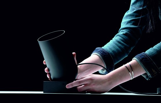 Lucie Horáková - vítězka soutěže Best in Design a 1. místo v kategorii Product Design za osvětlení TUBO