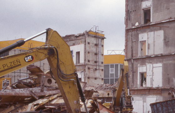 Demolice obchodního domu Ještěd v Liberci, 2009